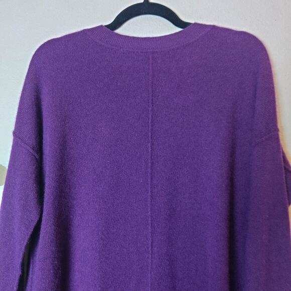 Amber Sun 2 Ply Cashmere Aubergine Purple Relaxed Sweater Medium Quiet Luxury - Picture 5 of 12